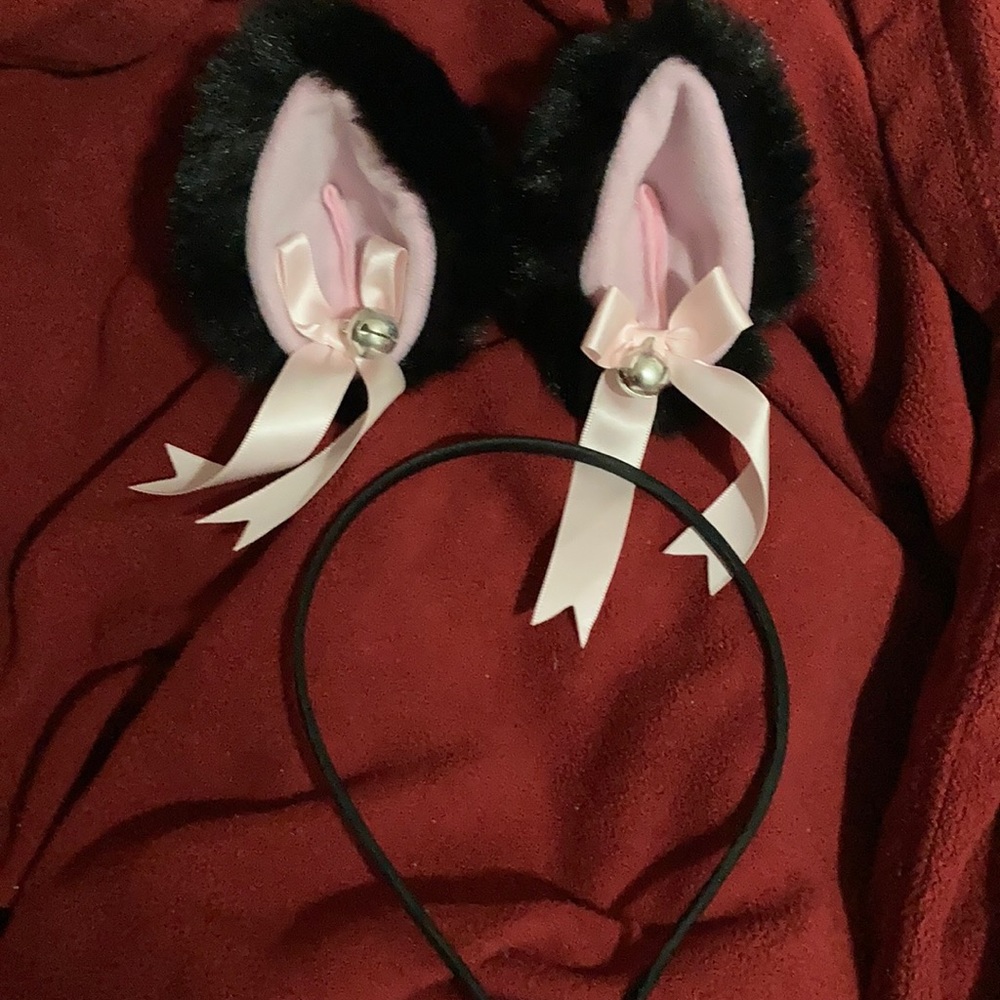 Cute Black Cat Neko Ears (Clip on) 🐈‍⬛